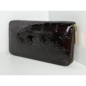Louis Vuitton Monogram Vernis Zippy Wallet Amarante with Gold Hardware